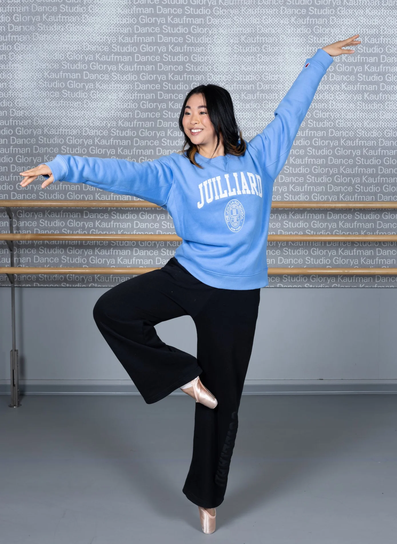 Sweatshirt: 1991 Embroidered Crew - Image 4